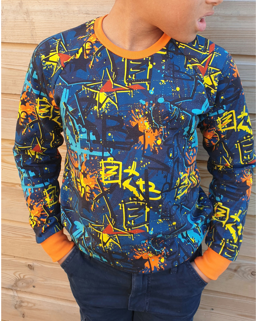 Big Kid Raglan Sweatshirt: K034