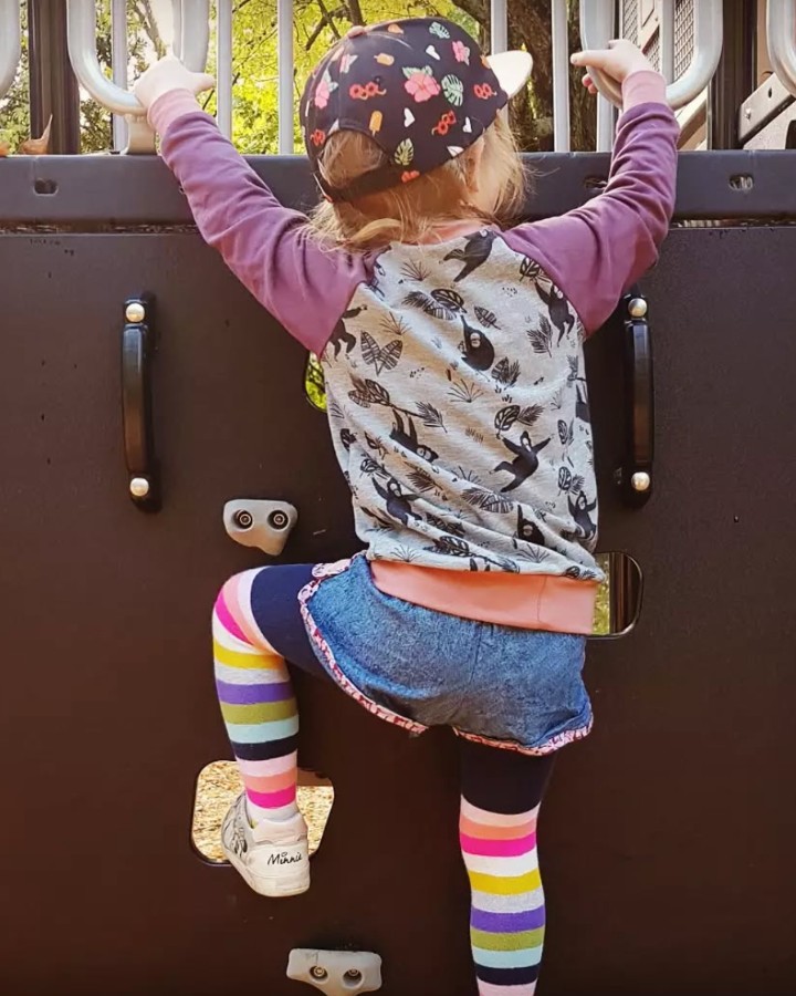 Little Kid Raglan Sweatshirt : 15