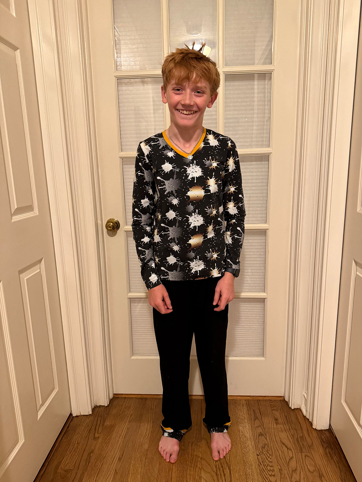 Big Kids V-Neck Tee : K038