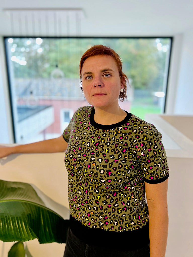 Grown Up Ringer Tee: GU001