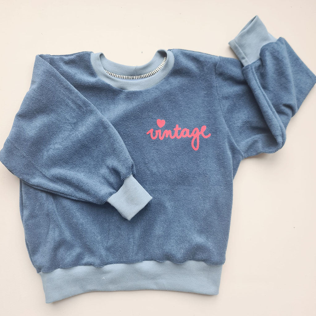 vintage sweatshirt : 140