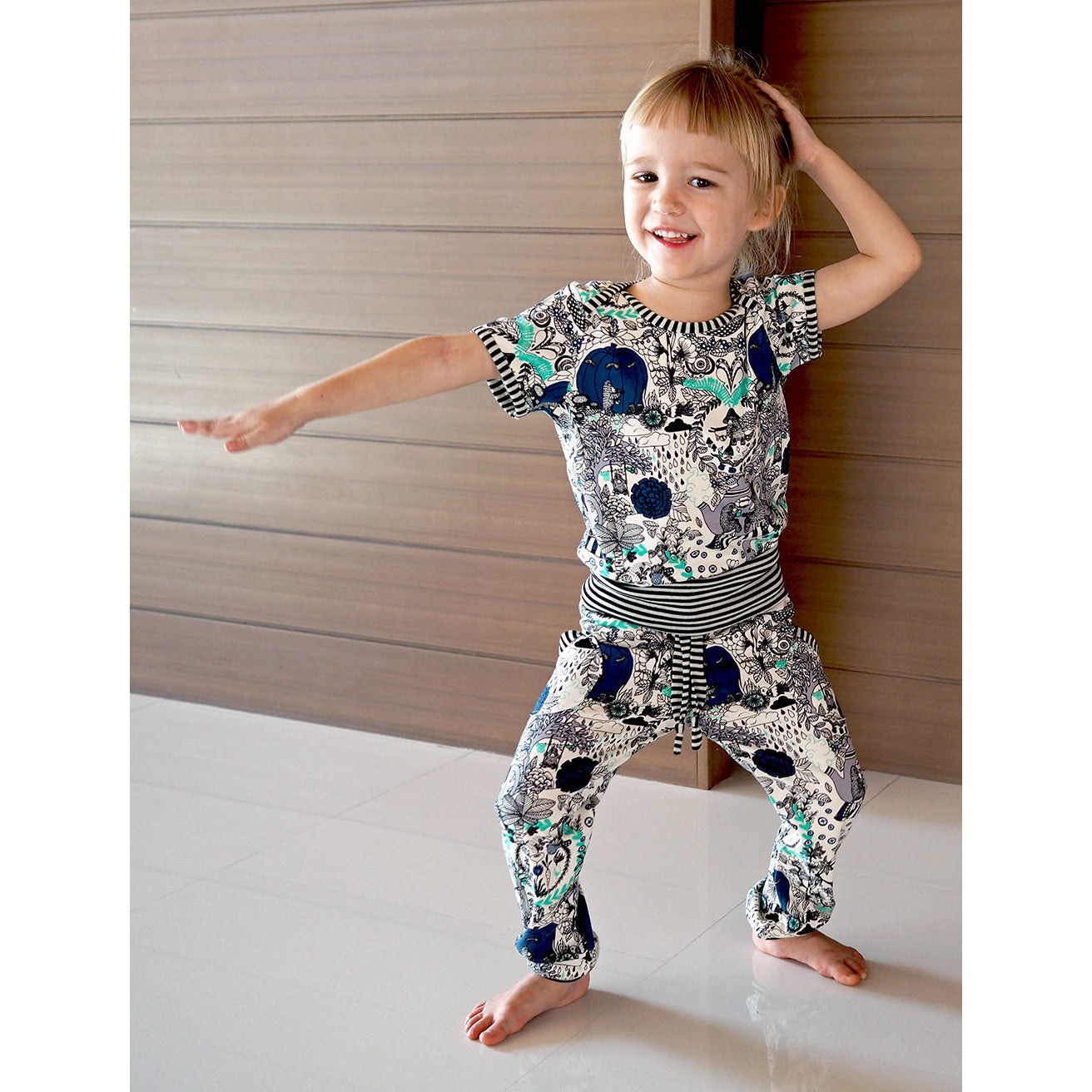 foldover pocket pants : 102