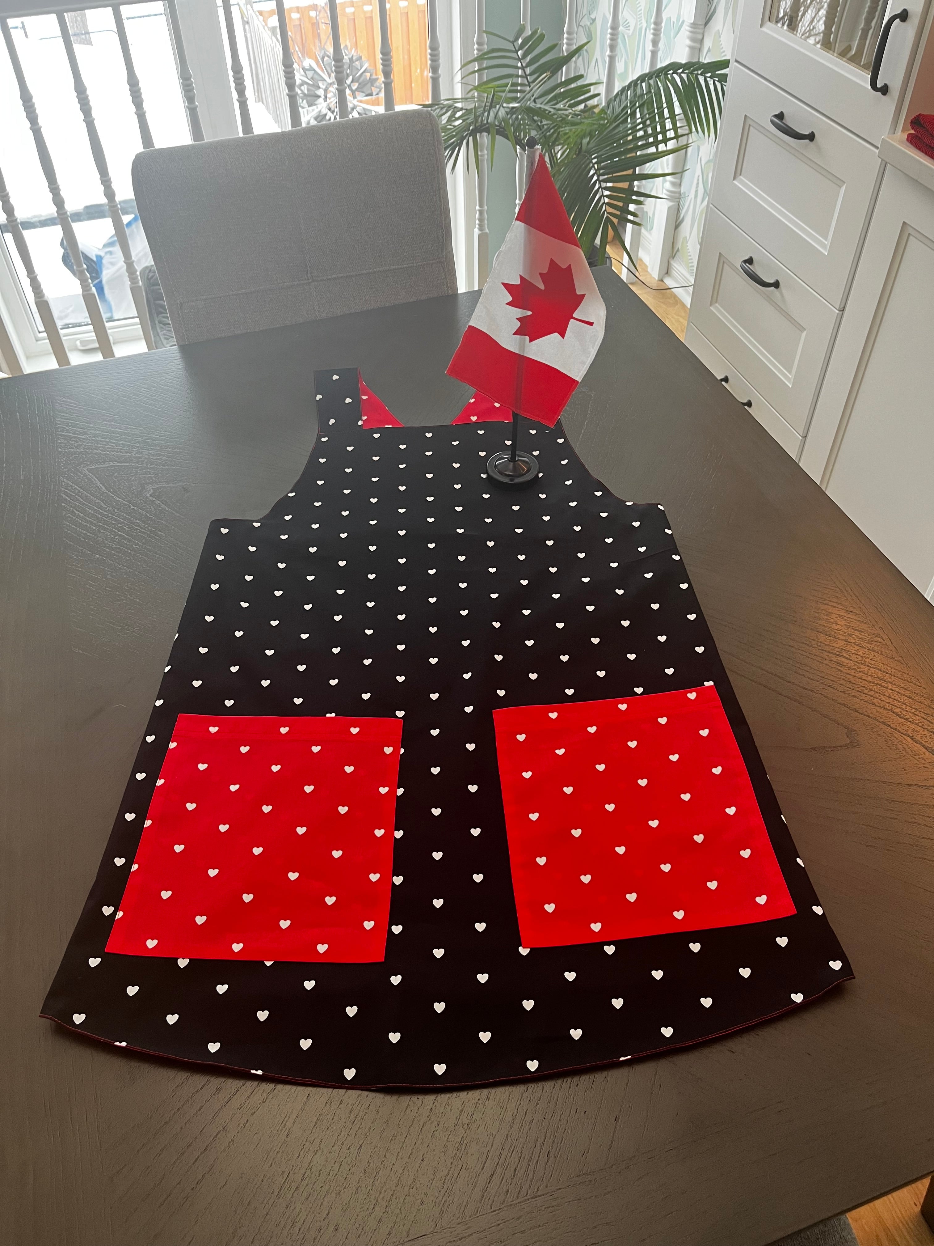 Grown-Up Apron GU06
