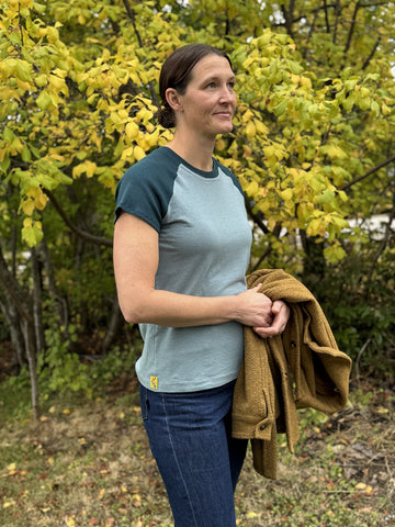 Grown Up Raglan Tee GU04