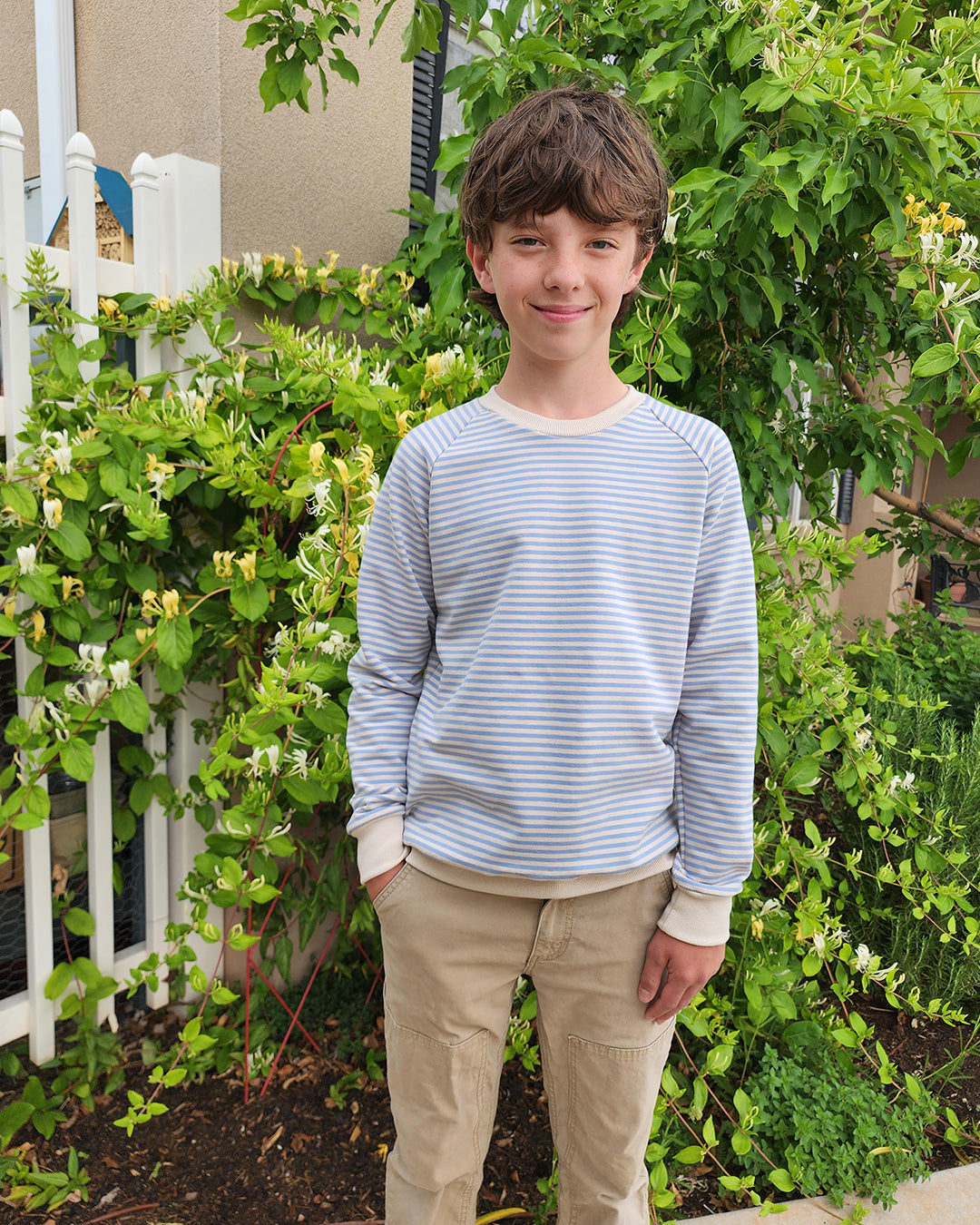 Big Kid Raglan Sweatshirt: K034