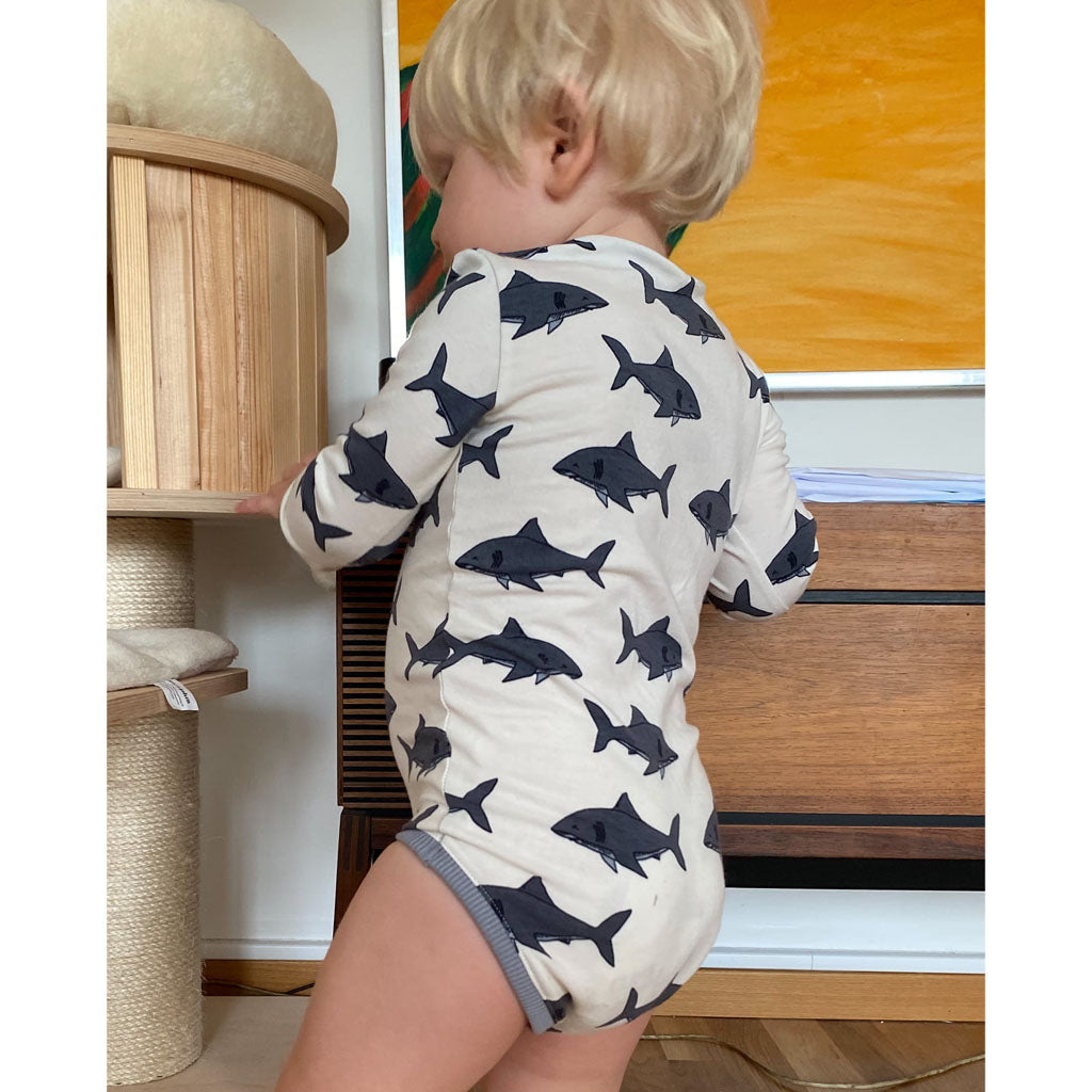 henley bodysuit : 137