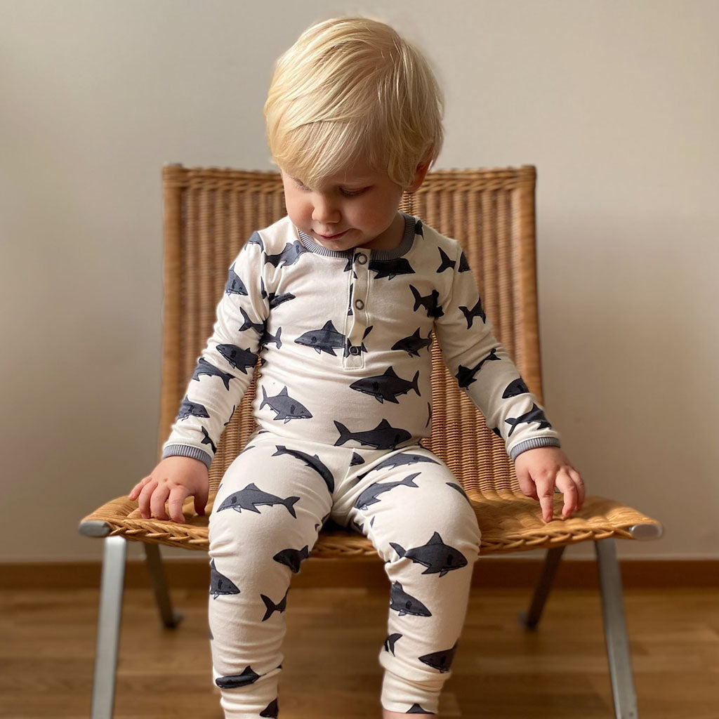 henley bodysuit : 137