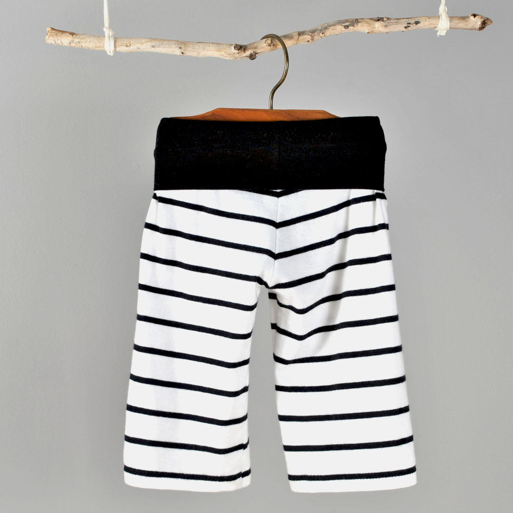 wide leg yoga pants : 29